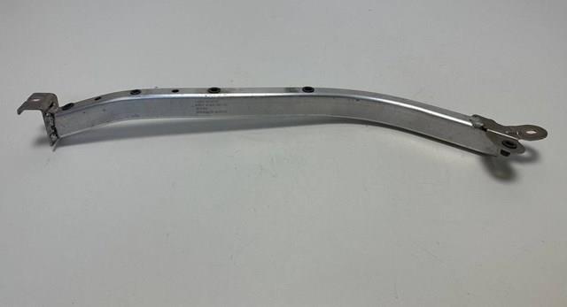 LR135814 Land Rover Кронштейн кріплення захисту двигуна