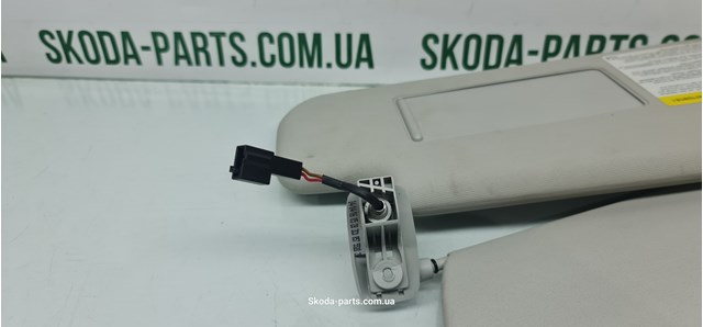 3C0857552Q VAG Козирок протисонячний