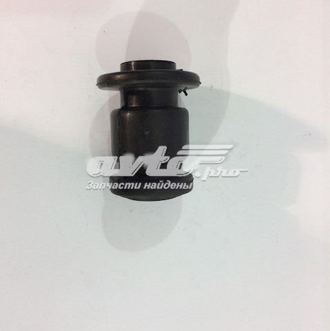 С/блок нижнього важеля Chery M112909050