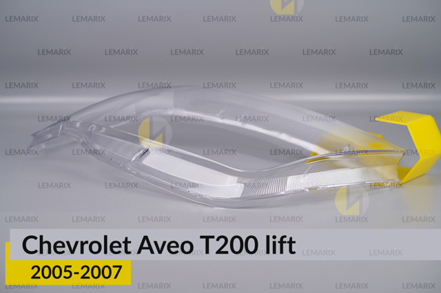 Скло лівого ліхтаря General Motors 00002085