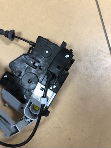 Внутрішній дверний замок Hyundai/Kia 813201K040