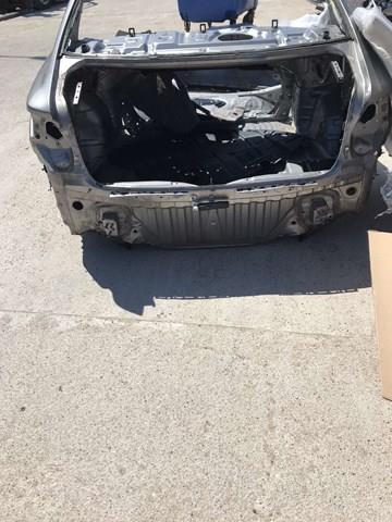 Крило заднє ліве 6161233150 Toyota