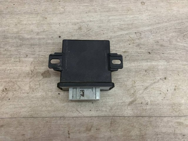 8K590735700 VAG 