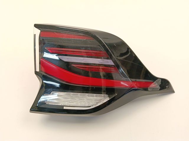  Hyundai/Kia 92402R2100 ціна, від 197.92 USD