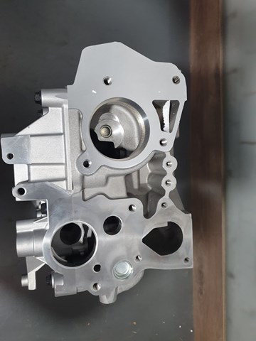Купити 1104100Q1G Nissan/Infiniti Головка блоку