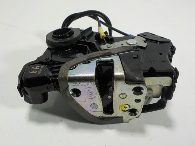 Замок дверей водія Toyota RAV4 IV