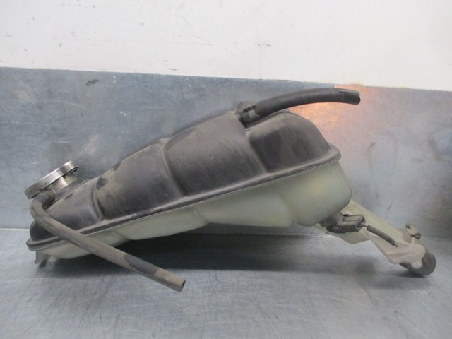Купити A2105000849 Mercedes 
