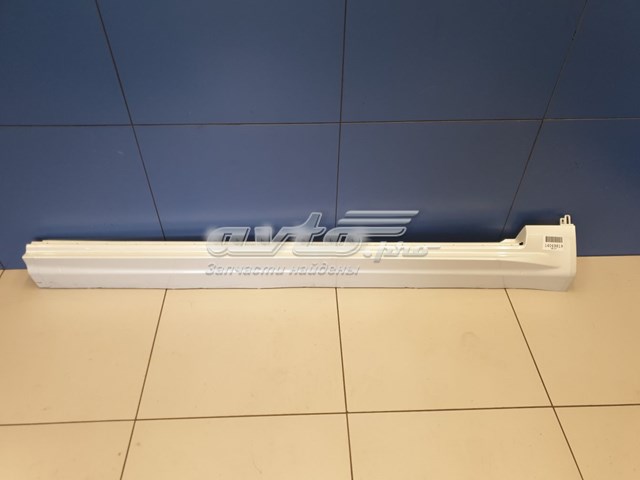 Накладка зовнішня (молдинг) порога, правий Volvo 39849311 ціна, від 104.05 USD