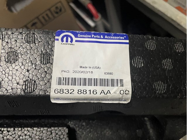  Chrysler 68328816AA