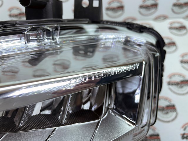 Купити LR136869 Land Rover Фара, ліва