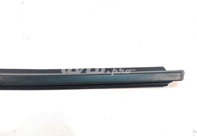 75710WB002 Toyota 
