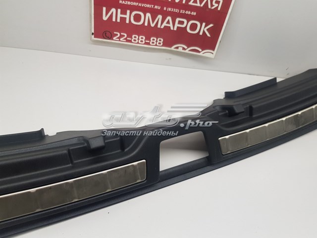 31440884 Volvo Накладка перегородки