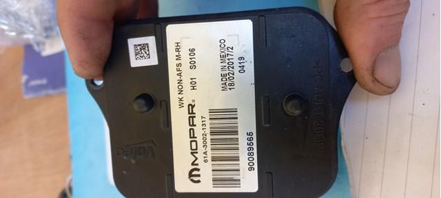 90089565 Chrysler 