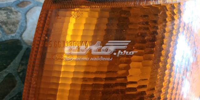 Поворотник лівий Ford 85GG13369AA ціна, від 14.06 USD