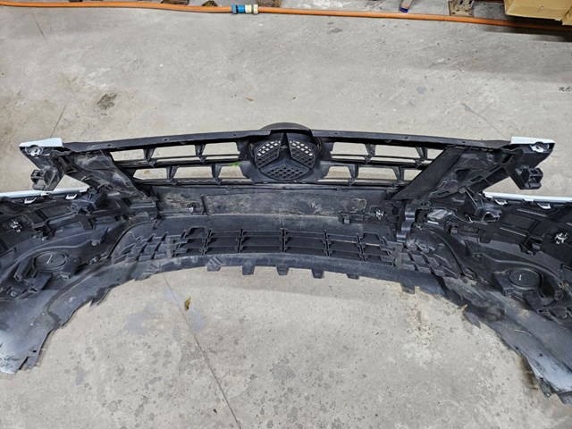 Бампер на авто Mercedes A44788505259B51 ціна, від 295.40 USD