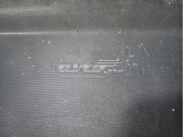 Задній бампер 5215905110 Toyota