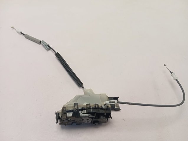Замок задньої дверї, правої 9810391480 Peugeot/Citroen