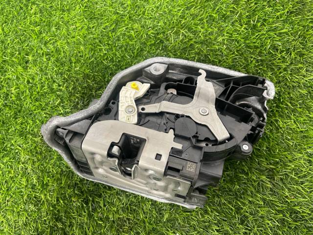 Замок дверей водія BMW 51219464887