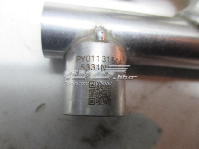 Рампа форсунок системи упорскування палива Mazda PY0113150A ціна, від 8.47 USD