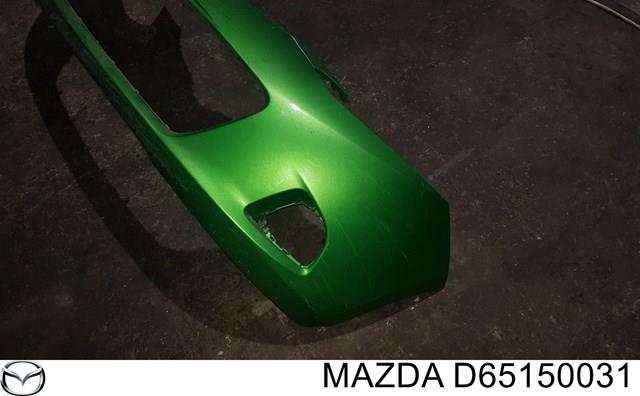 D65150031 Mazda Бампер передній в зборі