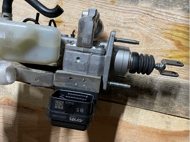  Toyota 4721012340
