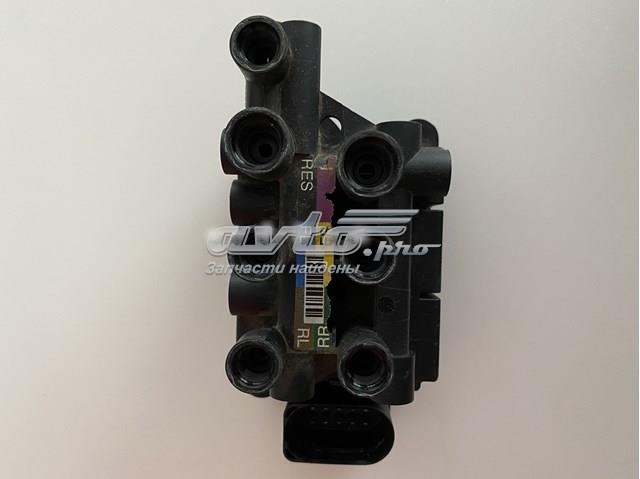 Купити TQ38005 Tqparts Блок клапанів гідравлічної підвіски AБС (ABS)