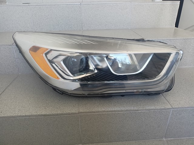 Купити GJ5413W029BF Ford Права блок фара