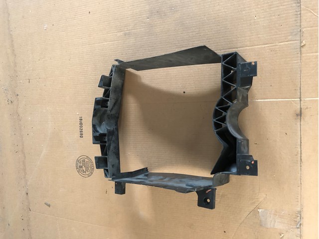  Land Rover CPLA8A107AD ціна, від 82.87 USD