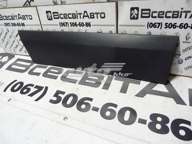A9066904982 Mercedes Молдинг передніх лівих дверей, нижній
