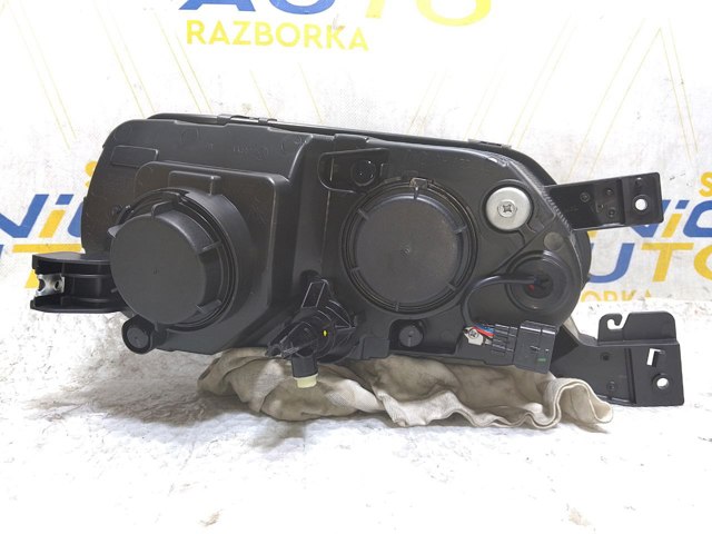 Фара права 260101001R Nissan/Infiniti