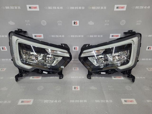 Купити 651009758R Renault (RVI) Капот