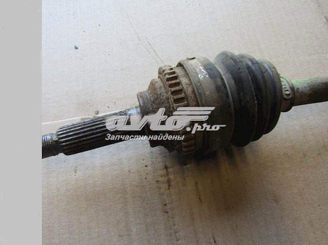 Купити 96287812 General Motors Піввісь права