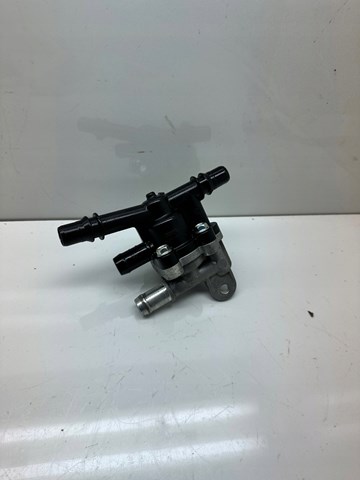 Кожух термостата Mitsubishi 7805A390 ціна, від 204.23 USD