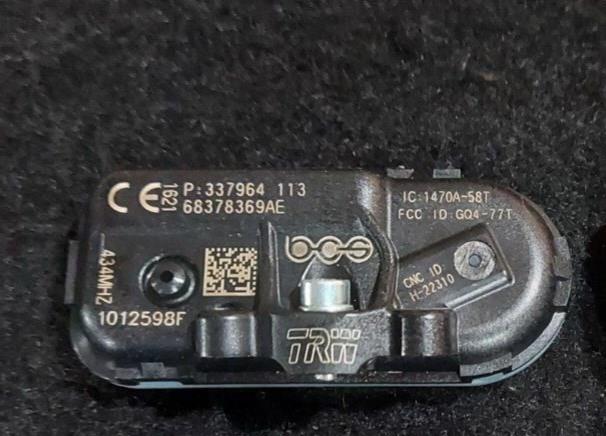 Манометр повітряний Chrysler 68378369AE ціна, від 28.68 USD