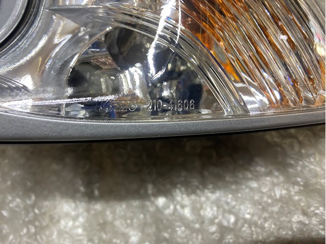 Купити EH4451060 Mazda 