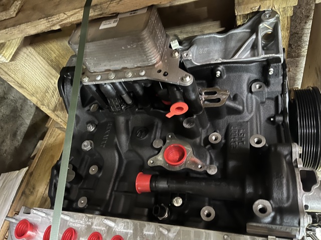 Купити R9MD4D4 Renault (RVI) 