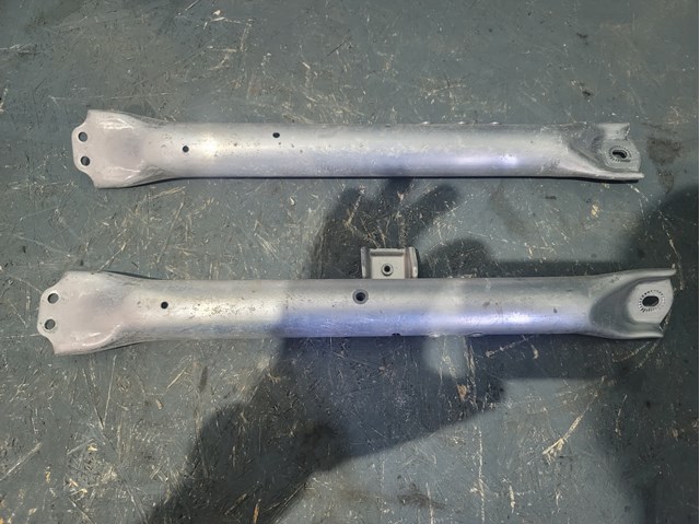 Купити 100361700E Tesla 