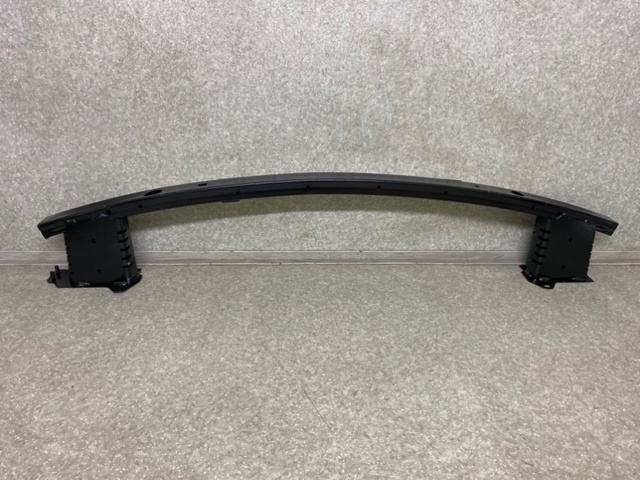 Шина бампера переднього Nissan/Infiniti 620316RR0A ціна, від 82.87 USD