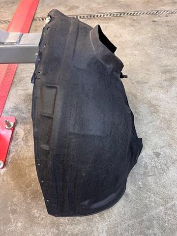 31407830 Volvo 