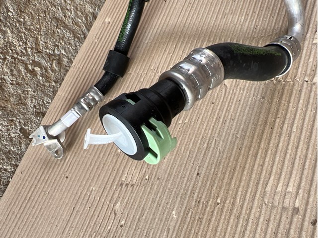 17228676524 BMW 
