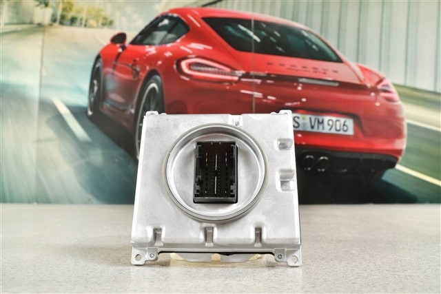 958941572 Porsche