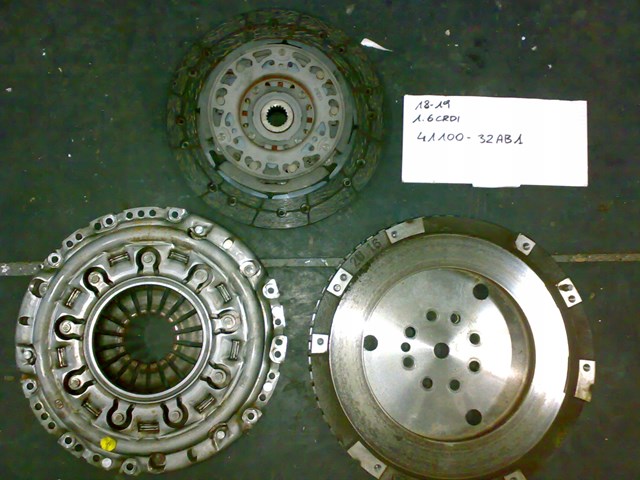 4110032AB1 Hyundai/Kia Зчеплення в зборі