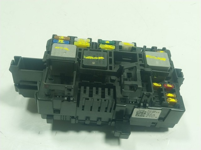 A1679067303 Mercedes Блок реле