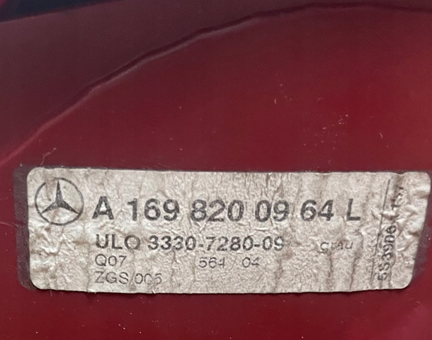 Ліхтар задній лівий A1698200964 Mercedes