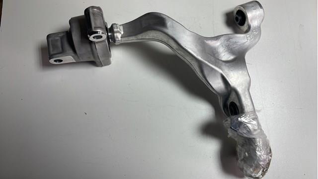 54500EJ72A Nissan/Infiniti Важіль передньої підвіски нижній, правий