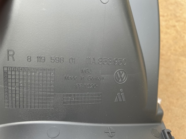 Купити 11A8539509B9 VAG 
