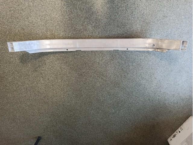 7389585 BMW Балка бампера переднього