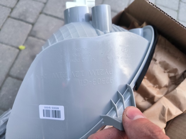  Hyundai/Kia 92303GI000 ціна, від 147.58 USD