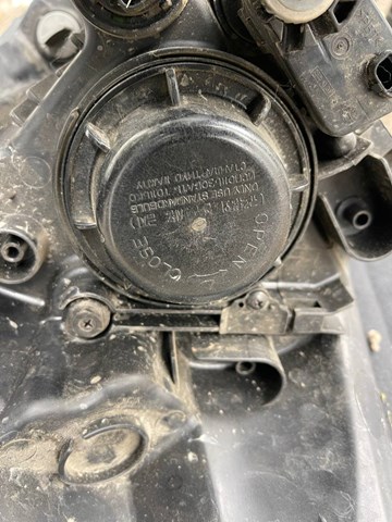 Купити 921021WXXX Hyundai/Kia Права блок фара