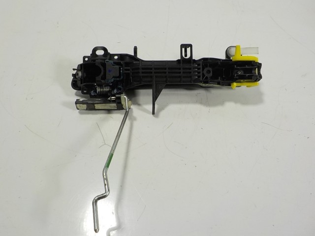  Toyota 6921048040C2 ціна, від 73.89 USD